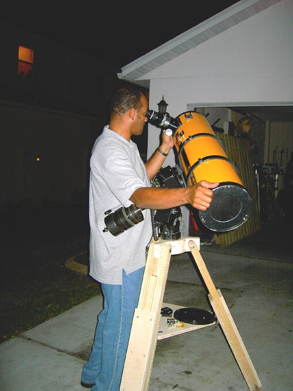 Gary Barabino observing with his 8" f/5 Konus Konusky attached to the VSC "North Star" Field Tripod. Click to enlarge image!